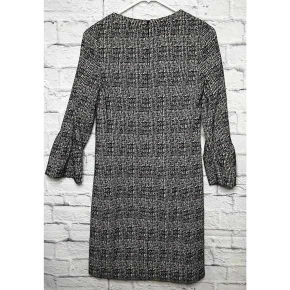 Hobbs London Black Cream Shift Dress size 2. - Picture 4 of 9